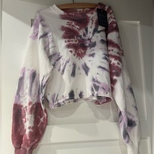Cropped hollister sweatshirt tie dye size xs